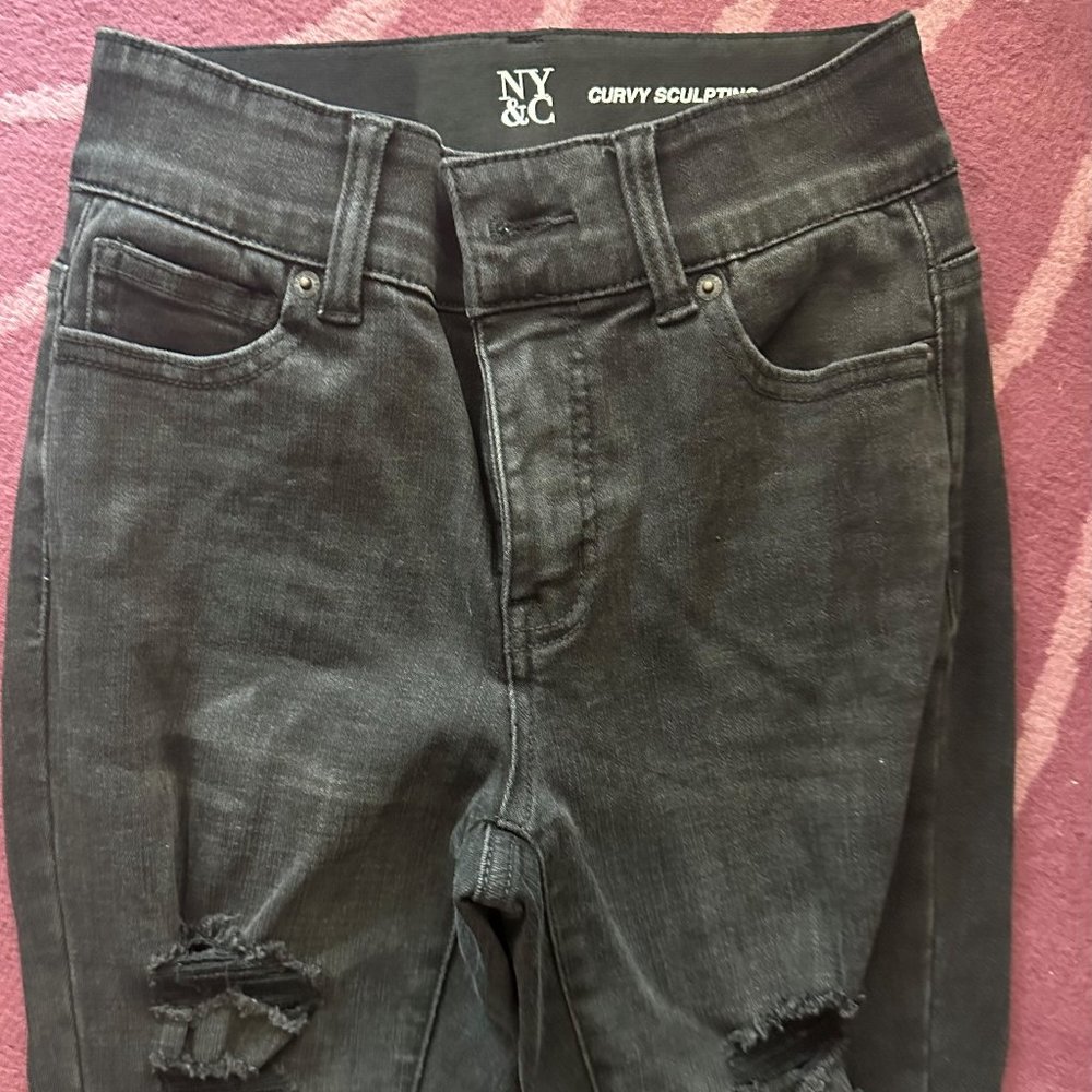 NY&C Curvy Sculpting Skinny Distressed Black Jeans Size 2P